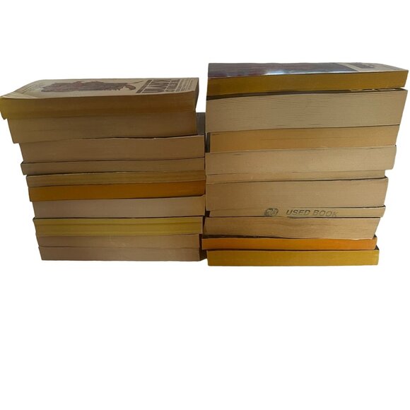 Vintage & Newer Sci-Fi, Fantasy and Fiction 20 Paperback Lot [10/20] - Picture 6 of 8